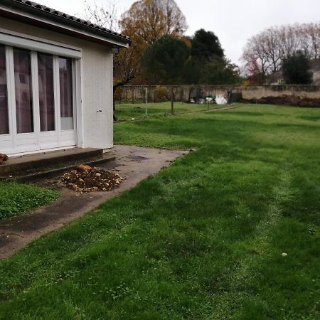 La Pomponnette Bed and Breakfast Bouresse Eksteriør billede